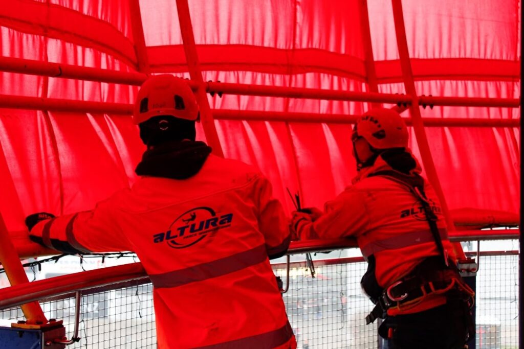 Usługi alpinistyczne - firma alpinistyczna - prace alpinistyczne 5
